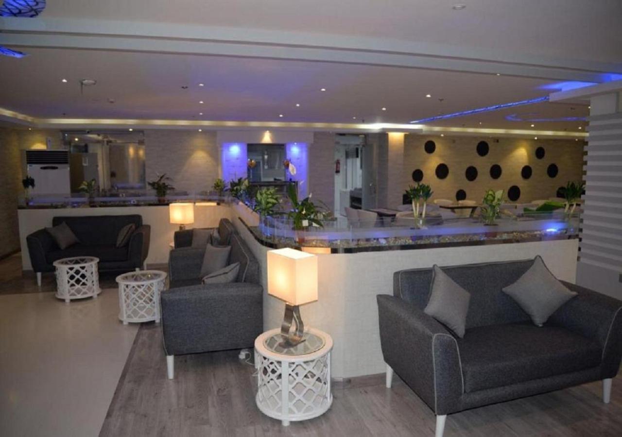 Al Fursan Hotel 吉达 外观 照片